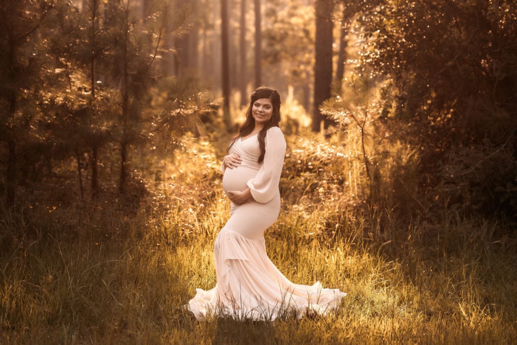 maternity photography in a forest in texas