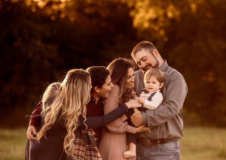 6 Color Palettes for Beautiful Fall Family Photos | Magnolia Family Photographer