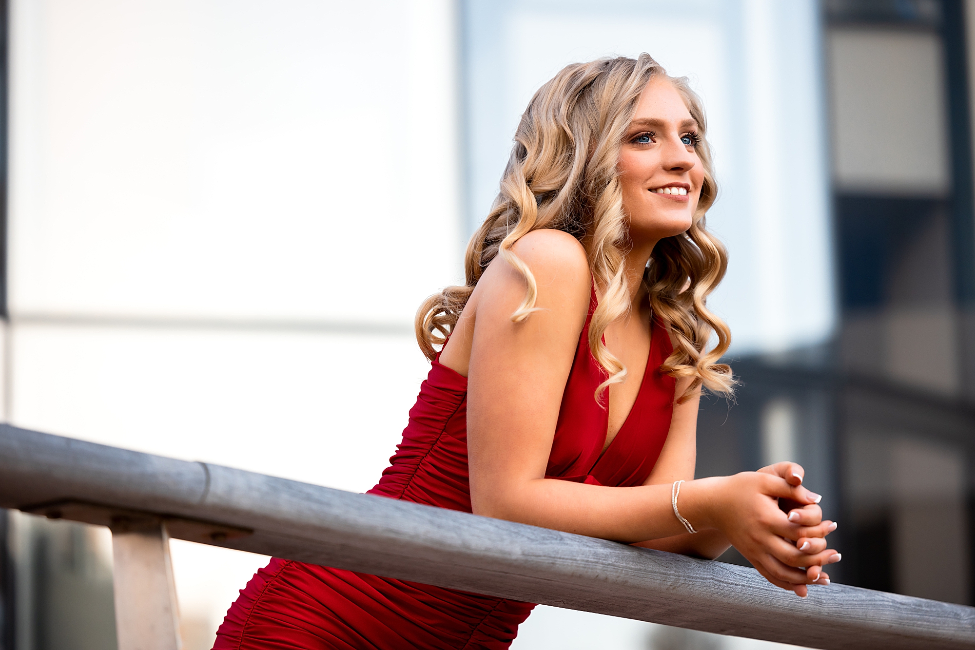 what to wear for senior pictures; Dazzling Diva Photography